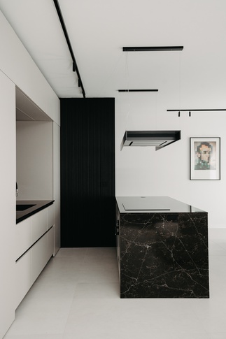 Open Space in stile minimal di 100 di Architetto Michelangelo Todisco Open Space in stile minimal di 100 di Architetto Michelangelo Todisco