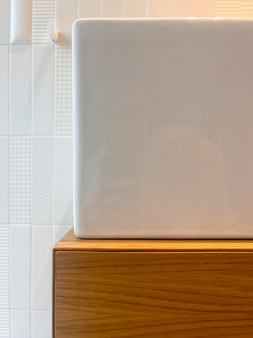 Bagno in stile contemporaneo di 6 di Gambino Flamini | architetti