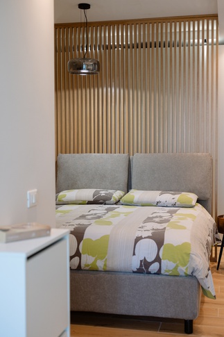 Open Space in stile nordico di 60 di Prototype Design&Arc Open Space in stile nordico di 60 di Prototype Design&Arc