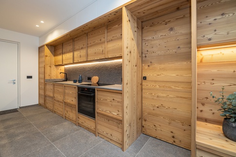 Open Space in stile minimal di 40 di Arredamenti Andalo