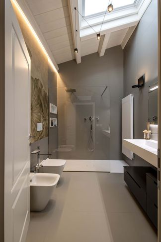 Bagno in stile moderno di 7 di MICHELE VOLPI STUDIO INTERIOR DESIGN