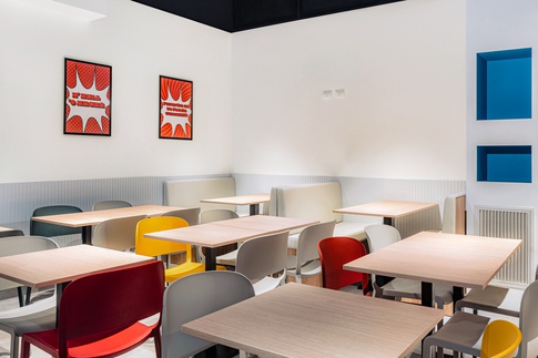 Ingresso in stile pop art di 60 di Name Studio Ingresso in stile pop art di 60 di Name Studio