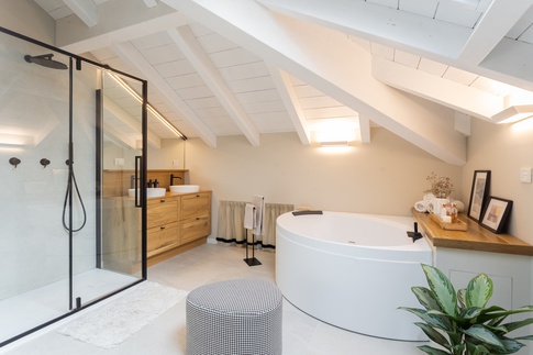Bagno in stile cottagecore di 15 di Alessandra Parolini Studio
