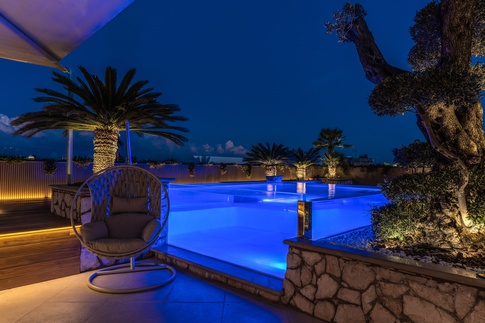 Terrazza in stile moderno di 250 di MOB Architects