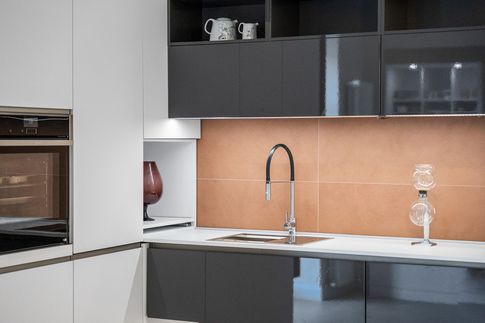 Cucina in stile transitional di 30 di Greta Rosati Fotografa Cucina in stile transitional di 30 di Greta Rosati Fotografa
