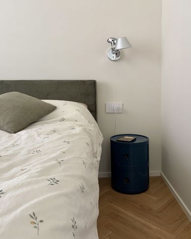 Camera da Letto in stile contemporaneo di 14 di Fei Atelier