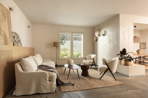 Soggiorno in stile glamour di 50 di NOMADE ARCHITETTURA