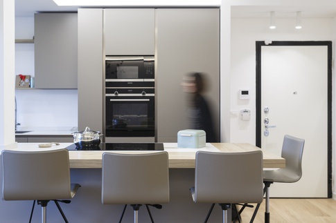 Open Space in stile moderno di 42 di zero6studio