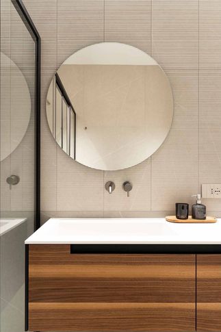 Bagno in stile contemporaneo di 5 di valeria ingrao architetto