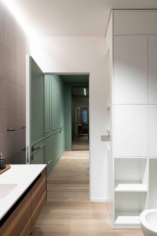 Bagno in stile contemporaneo di 5 di valeria ingrao architetto Bagno in stile contemporaneo di 5 di valeria ingrao architetto