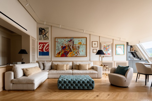 Soggiorno in stile contemporaneo di 50 di Studio Gaetano Riccardelli