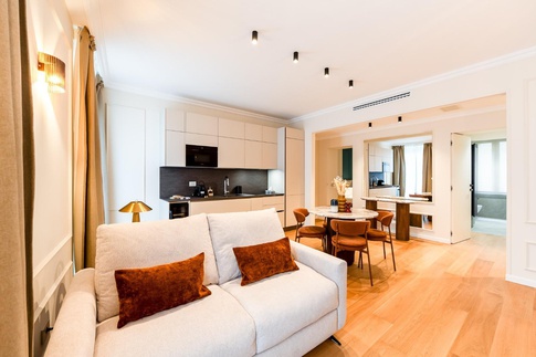 Open Space in stile contemporaneo di 25 di FCInteriorDesignStudio |