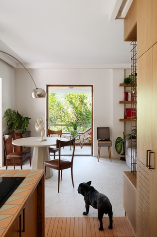 Soggiorno in stile eclettico di 18 di VALENTINA AUTIERO    architecture │ interiors │ design projects