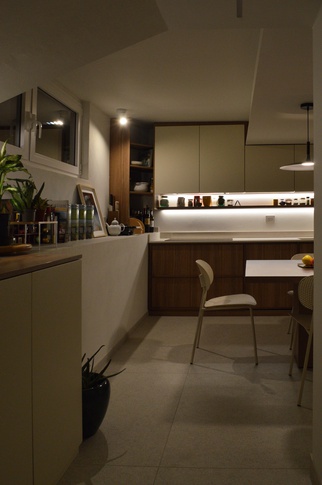 Cucina in stile giapponese di 15 di Camilla Ferrari