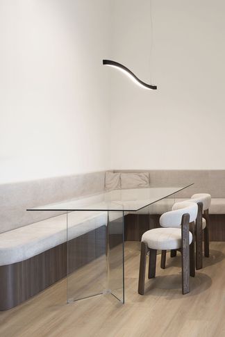 Open Space in stile japandi di 45 di APstudio