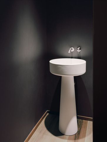 Bagno in stile contemporaneo di 5 di Margine