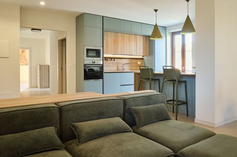 Open Space in stile contemporaneo di 48 di STUDIO AEDES STP SRL