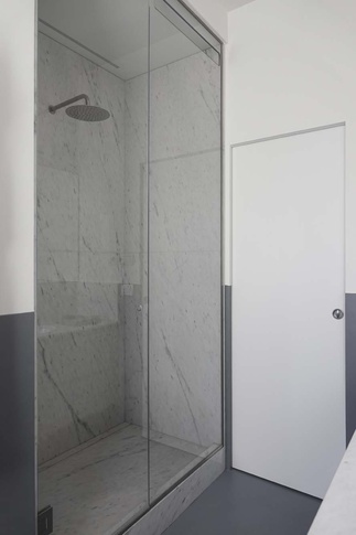 Bagno in stile contemporaneo di 7 di MatStudio
