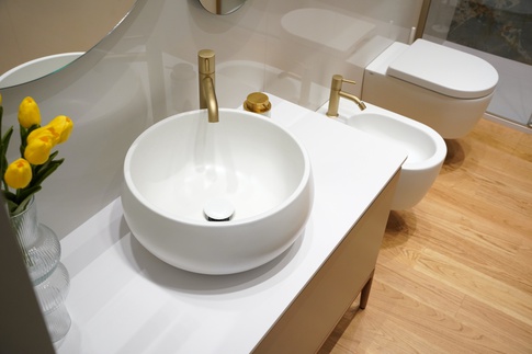 Bagno in stile contemporaneo di 6 di Rosaura D’Alessandro Bagno in stile contemporaneo di 6 di Rosaura D’Alessandro