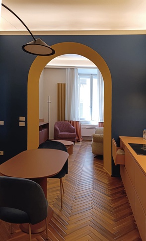 Cucina in stile maximalista di 11 di Rachele Biancalani Studio Cucina in stile maximalista di 11 di Rachele Biancalani Studio