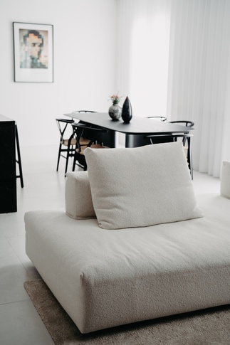 Open Space in stile minimal di 100 di Architetto Michelangelo Todisco Open Space in stile minimal di 100 di Architetto Michelangelo Todisco