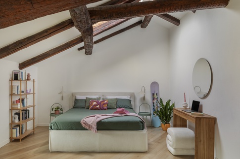 Camera da Letto in stile scandinavo di 27 di Storie Design Studio