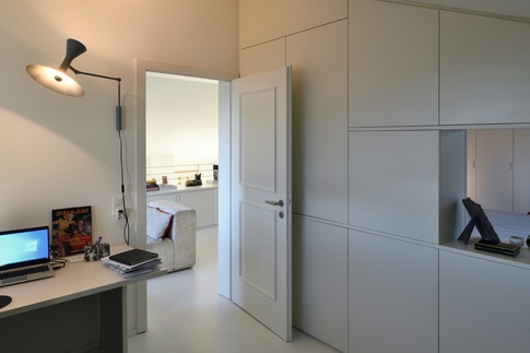 Studio in stile moderno di 19 di RGAstudio