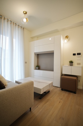 Soggiorno in stile moderno di 12 di Rinnova Home 3d Soggiorno in stile moderno di 12 di Rinnova Home 3d