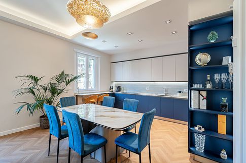 Cucina in stile moderno di 10 di Wephouse