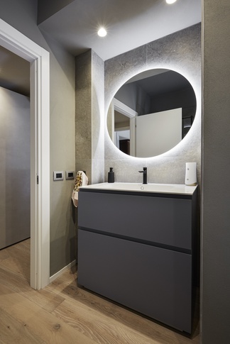 Bagno in stile transitional di 6 di Arar Studio di Arar Muna Isabella Bagno in stile transitional di 6 di Arar Studio di Arar Muna Isabella