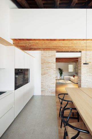 Cucina in stile minimal di 25 di Didonè Comacchio Architects