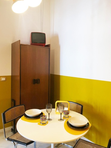 Cucina in stile anni '70 di 9 di Giada Ileana