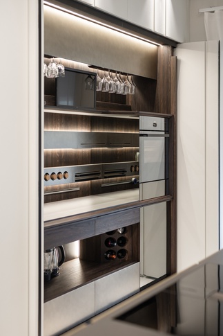 Cucina in stile contemporaneo di 15 di Abitacolo Interni Cucina in stile contemporaneo di 15 di Abitacolo Interni