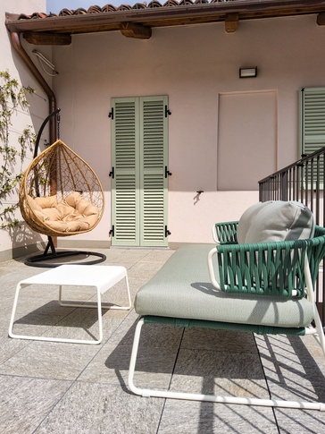 Terrazza in stile contemporaneo di 92 di Studio MAC
