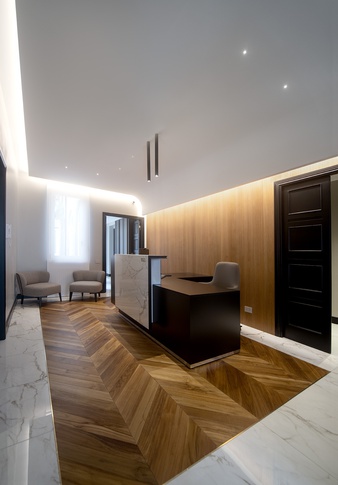 Open Space in stile contemporaneo di 350 di Z5AI