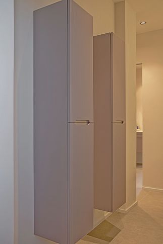 Bagno in stile japandi di 7 di Studio di Architettura Barbara Vucusa Architetto