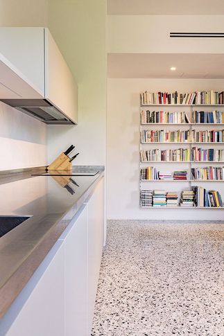 Open Space in stile vintage di 28 di COBE architetti