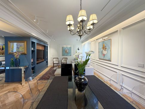 Sala da Pranzo in stile contemporaneo di 35 di Studio Gaetano Riccardelli