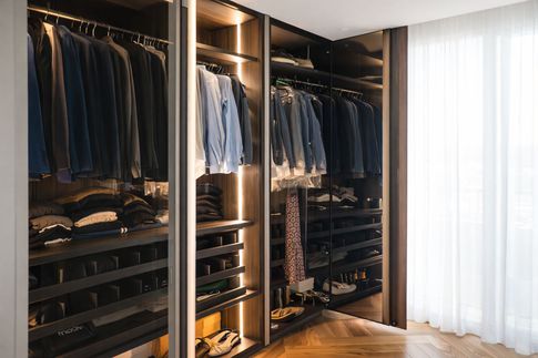 Camera da Letto in stile contemporaneo di 20 di Salvatore Sito Interior Designer