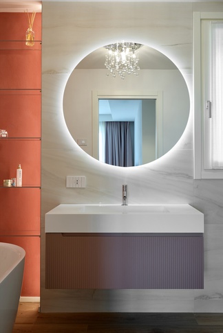 Bagno in stile contemporaneo di 5 di DQA Studio di architettura