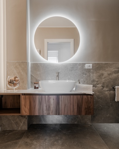 Bagno in stile naturale di 5 di Annalisa Carli Architetto