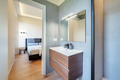 Camera da Letto in stile moderno di 14 di Gianluca Chiocca Interior Design Studio