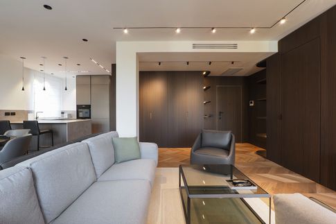 Ingresso in stile moderno di 10 di Desearq studio - architettura e interior design Ingresso in stile moderno di 10 di Desearq studio - architettura e interior design