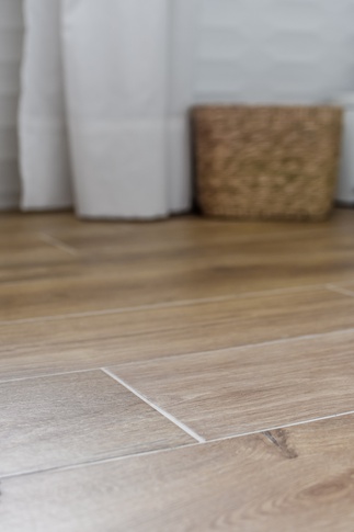 Bagno in stile moderno di 6 di Studio LABventinove