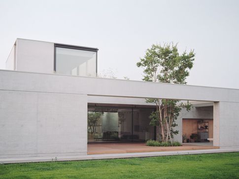Facciata in stile minimal di null di Didonè Comacchio Architects