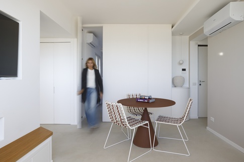 Open Space in stile minimal di 42 di zero6studio Open Space in stile minimal di 42 di zero6studio