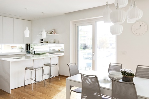 Open Space in stile contemporaneo di 50 di Studio MAC