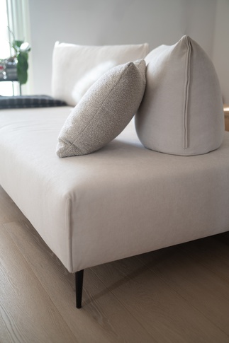 Open Space in stile contemporaneo di 50 di MG Decoration Open Space in stile contemporaneo di 50 di MG Decoration