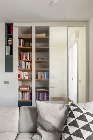 Soggiorno in stile contemporaneo di 30 di tapas studio Soggiorno in stile contemporaneo di 30 di tapas studio