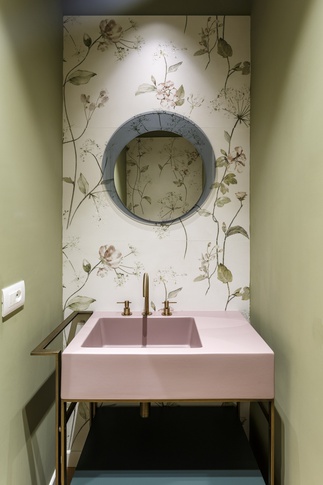 Bagno in stile contemporaneo di 2 di As architettura